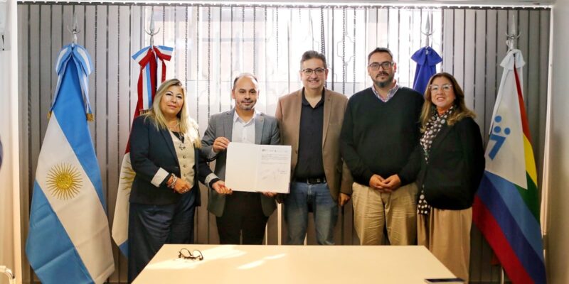 Educación Financiera En Las Aulas: Docentes Municipales Recibirán Capacitaciones Del Instituto Movilizador De Fondos Cooperativos