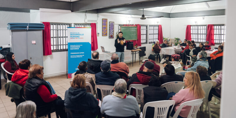 Continúan Los Talleres De Ciudadanía Digital Para Personas Mayores
