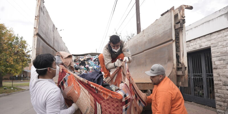 Recolectaron 38 Toneladas De Residuos De Una Casa De Alto Alberdi