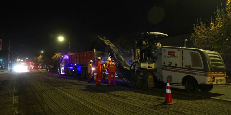 Plan De Reparación Vial Integral: Con Tareas Nocturnas, Rehabilitan 500 Metros De La Avenida Castro Barros