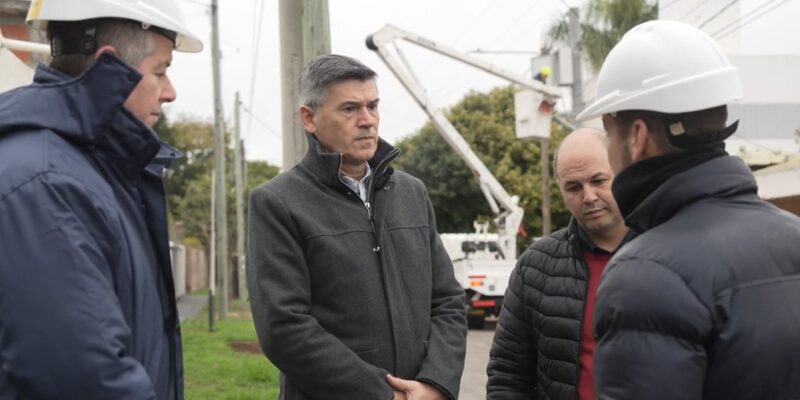 Passerini Recorrió Las Obras De Renovación Del Alumbrado Público En Ampliación San Fernando