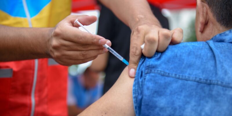 Doce Centros De Salud Y La DEM Centro Abrirán Sus Puertas El Sábado Para Vacunar De Manera Gratuita