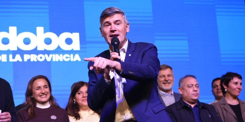 Passerini Y Llaryora Reconocieron La Labor De Más De 2.300 Referentes De Centros Vecinales Y Consejos Barriales