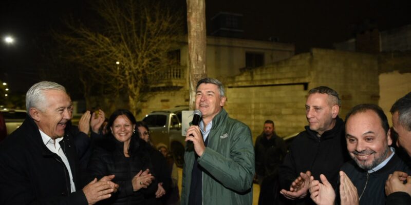 Barrio La Hortensia Cuenta Con Nuevo Sistema De Luminaria LED: Passerini Inauguró Las Obras