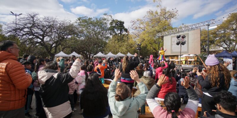 La Cumbre Barrial Recolectó Una Cifra Récord De Residuos En La Plaza Jerónimo Del Barco