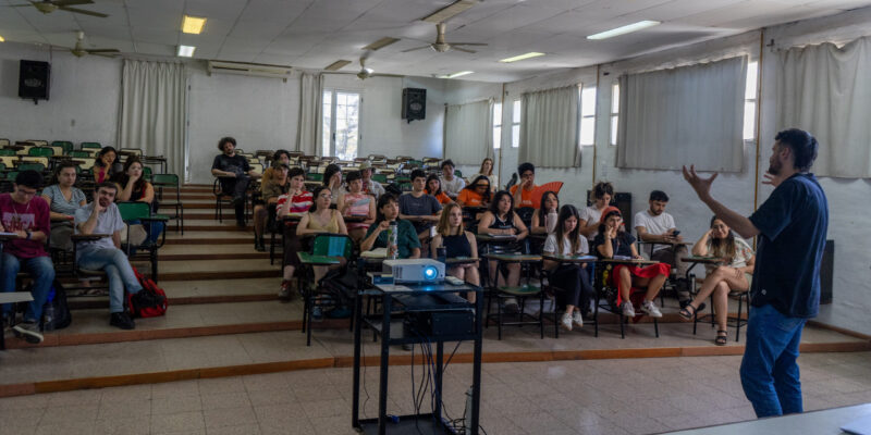 Más De 50 Estudiantes Universitarios Se Suman A Las Tecnotecas CREA Para Impulsar Proyectos
