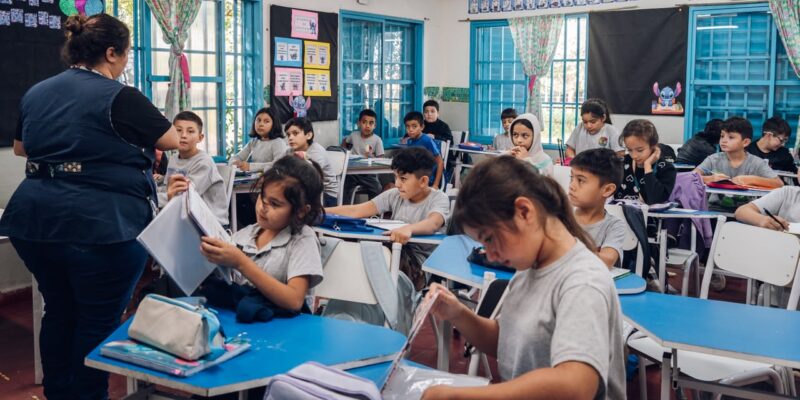 Diez Estudiantes De Escuelas Municipales Representarán A Córdoba En La Final Nacional Del Concurso De Literatura Y Matemática 2026