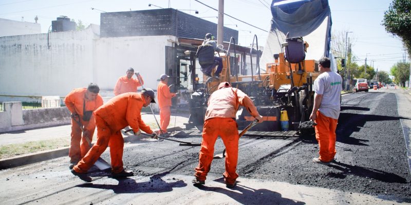 Reparan 730 Metros De La Calle Bermudas En Barrio Cabo Fariña