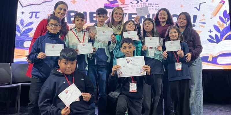 Estudiante De Una Escuela Municipal Obtuvo Una Mención En El Concurso Nacional De Literatura Y Matemática