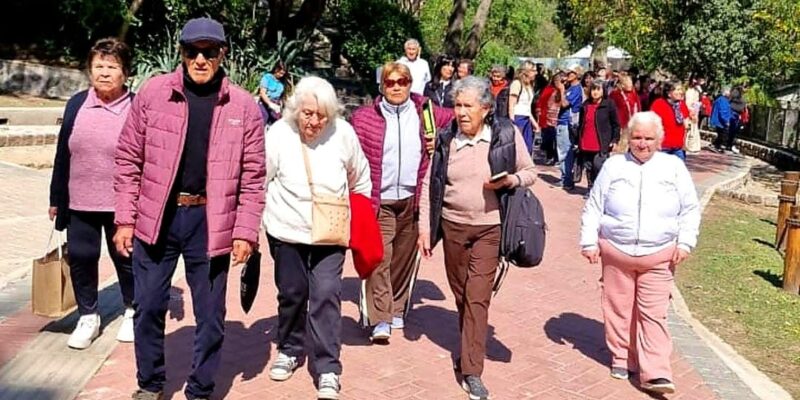 150 Estudiantes De Jóvenes Y Adultos Cerraron El Ciclo De Talleres Ambientales En El Parque De La Biodiversidad