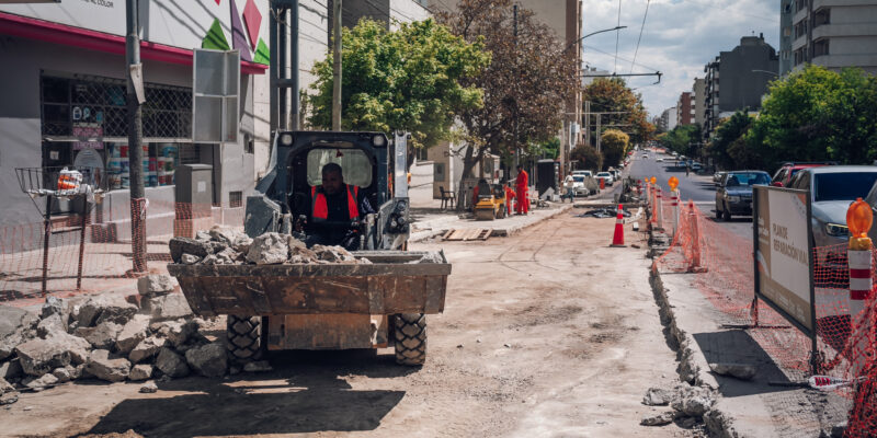 Avenida 24 De Septiembre: Finalizaron Los Trabajos De Asfaltado Y Avanza La Recuperación De Bocacalles