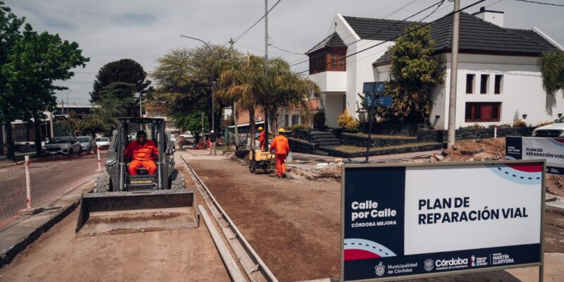 Reparan Con Hormigón La Avenida Menéndez Pidal En Parque Tablada
